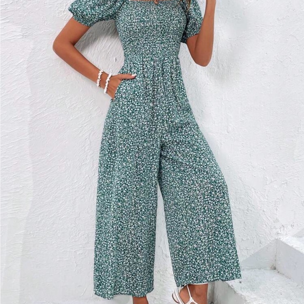 Chic Green Floral Jumpsuit